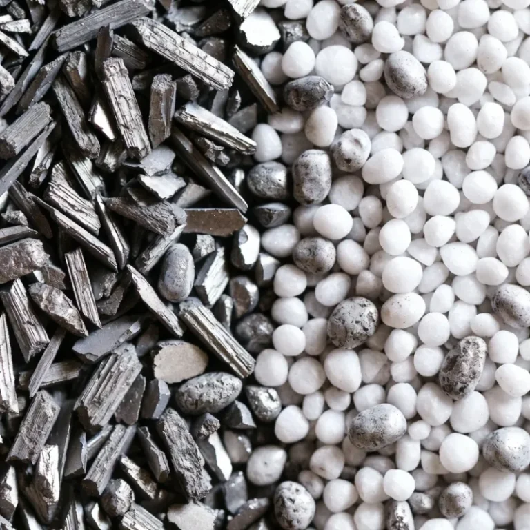 Silicon Carbide Abrasive vs. Aluminum Oxide Abrasive comparison showing grain structure differences