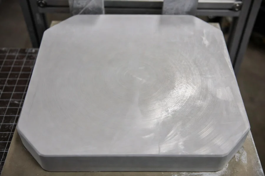 Ceramic armor plate used in the comparison of 4 types of bulletproof sheet materials
